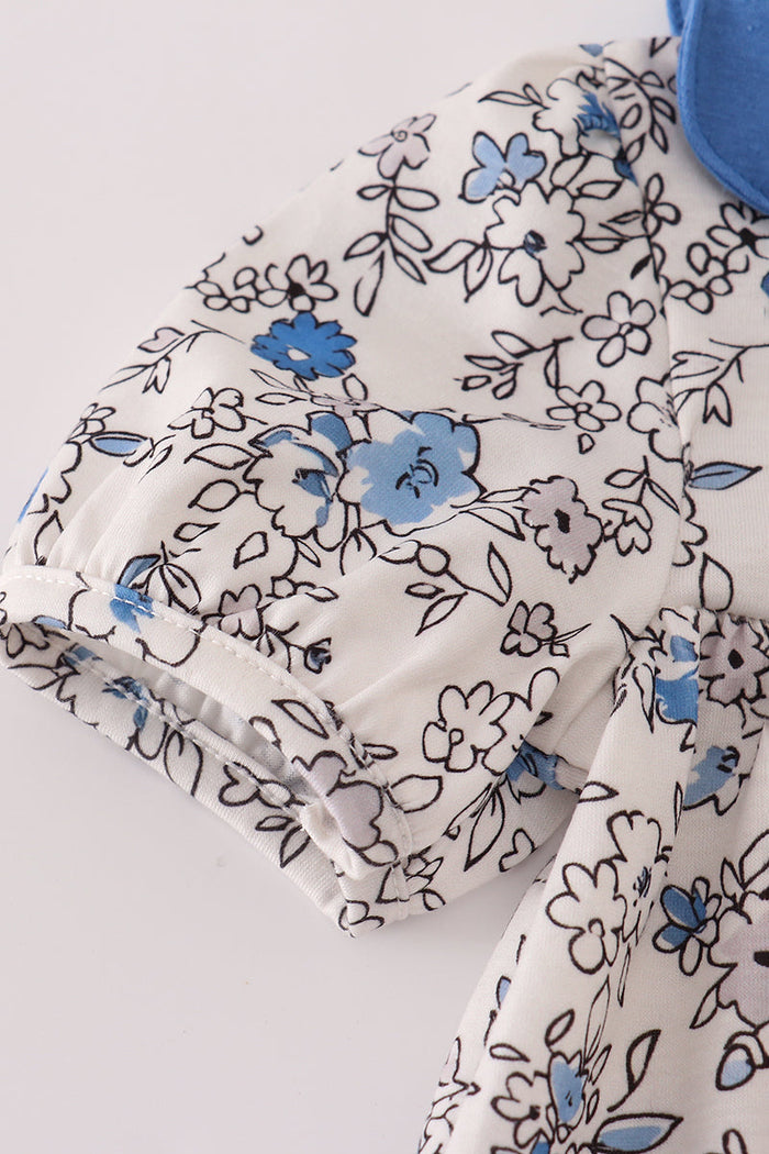 Blue vintage floral print bubble