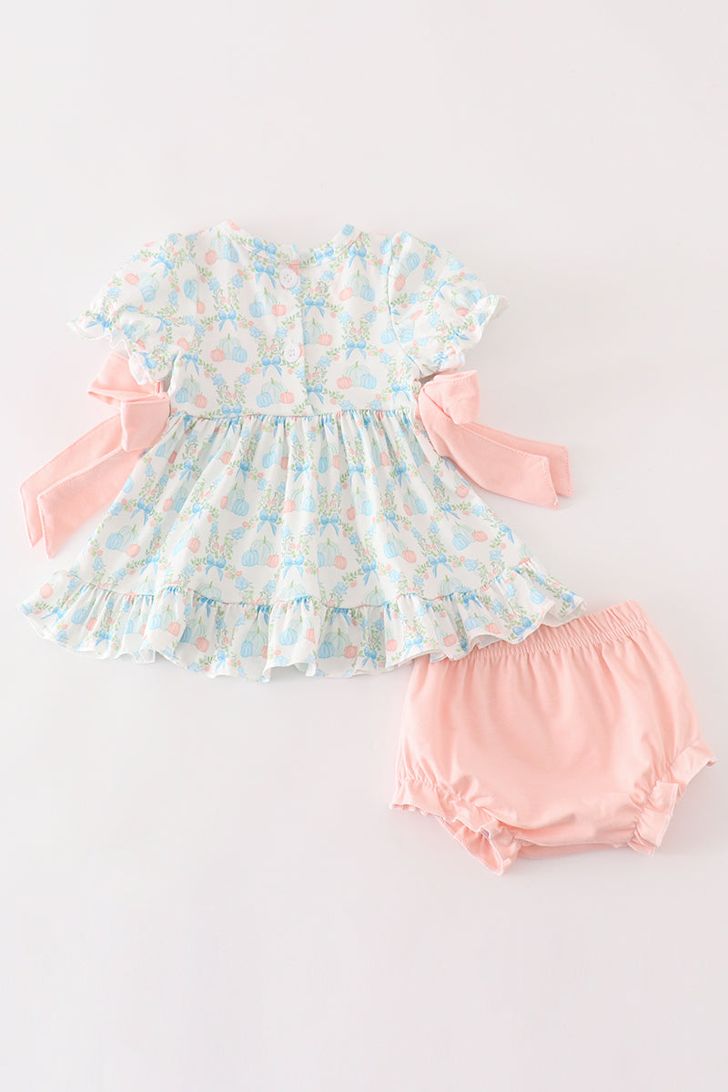 Pink pumpkin print baby girl set