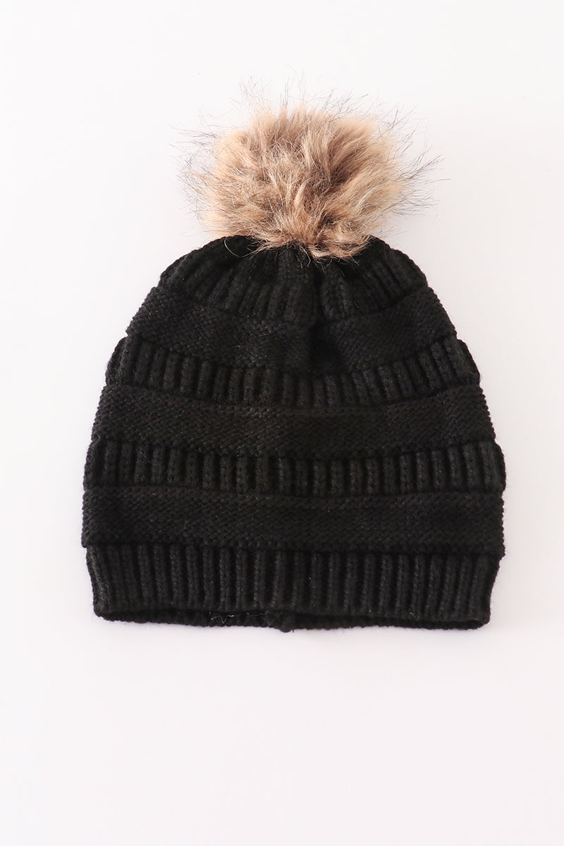 Black pompom cable beanie