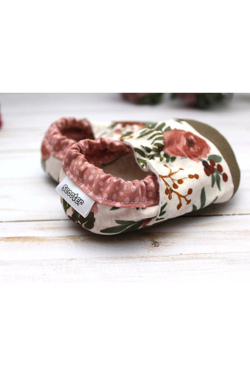 Winter Rose Scooter Booties - Doodlebug Kidz